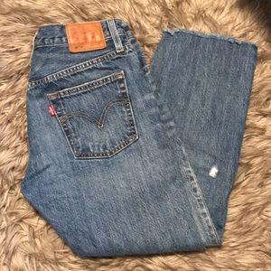 Levi’s cropped blue denim W27 L32